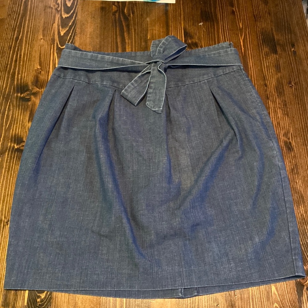 Elle Zip/Tie skirt size 12
